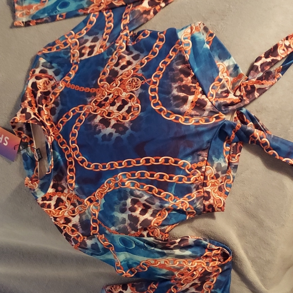 Shein crop top size medium